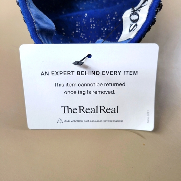 The Real Real | Rhinestone Hat - Picture 4 of 6